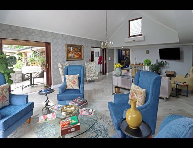 1 BEDROOM TOWNHOUSE FOR SALE IN BEVERLEY